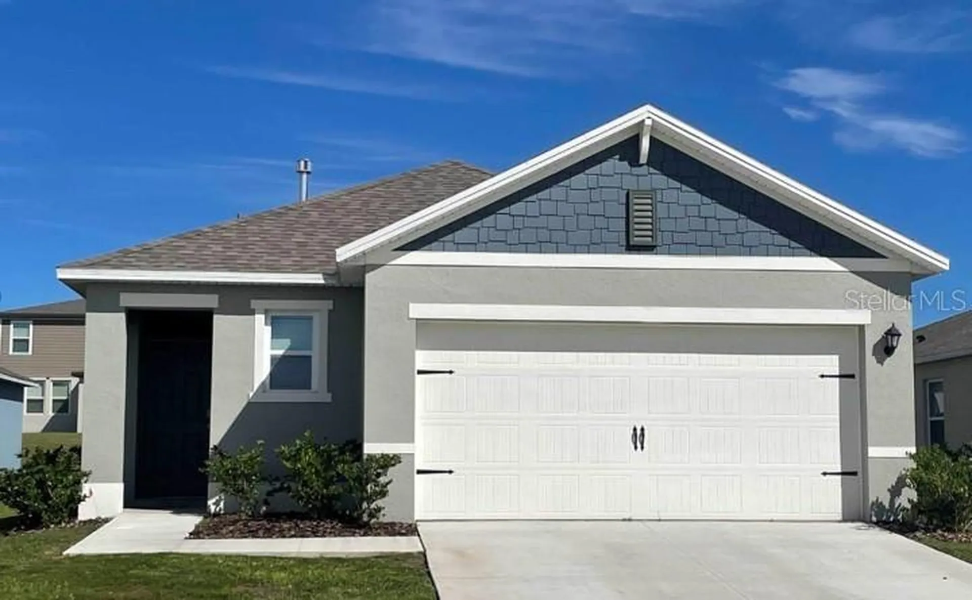 2432 Ribbon Fall Avenue Davenport FL 33837