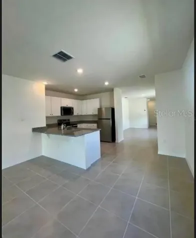 2432 Ribbon Fall Avenue Davenport FL 33837