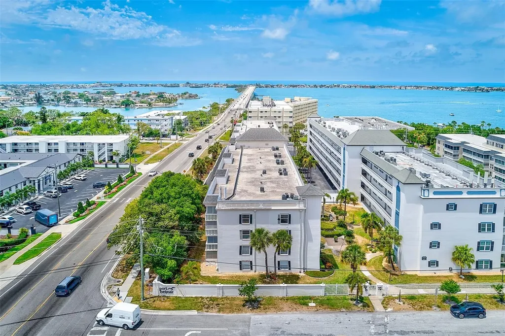 131 Bluff View Drive Belleair Bluffs FL 33770