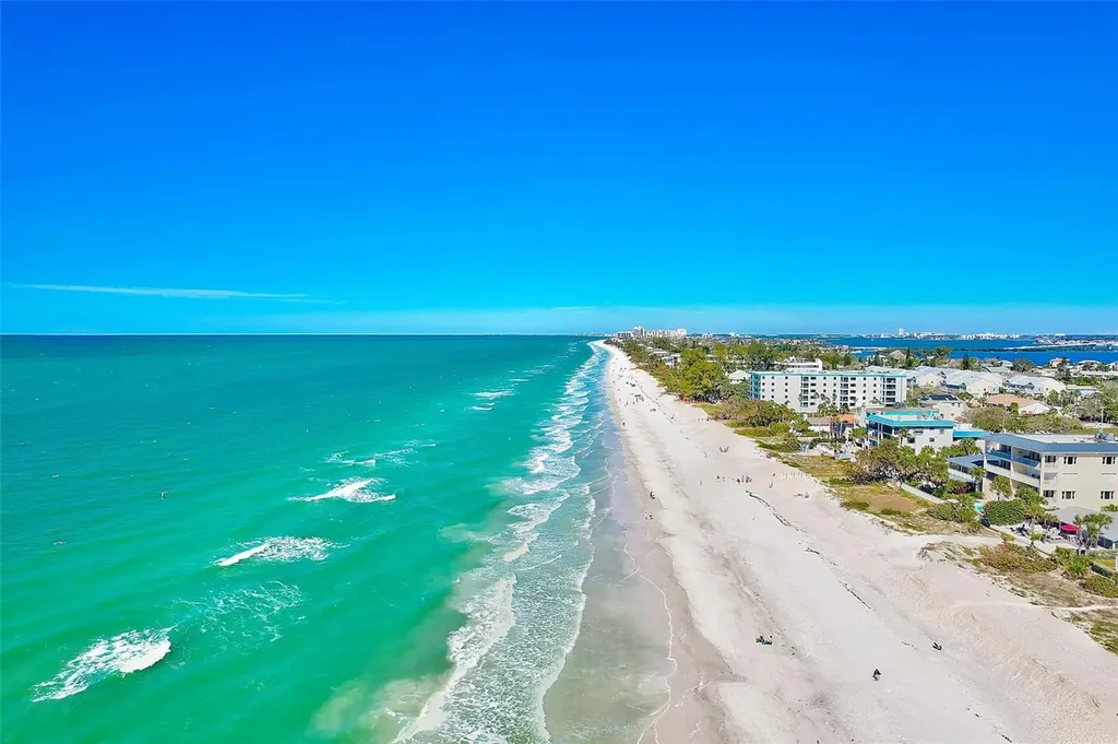 131 Bluff View Drive Belleair Bluffs FL 33770