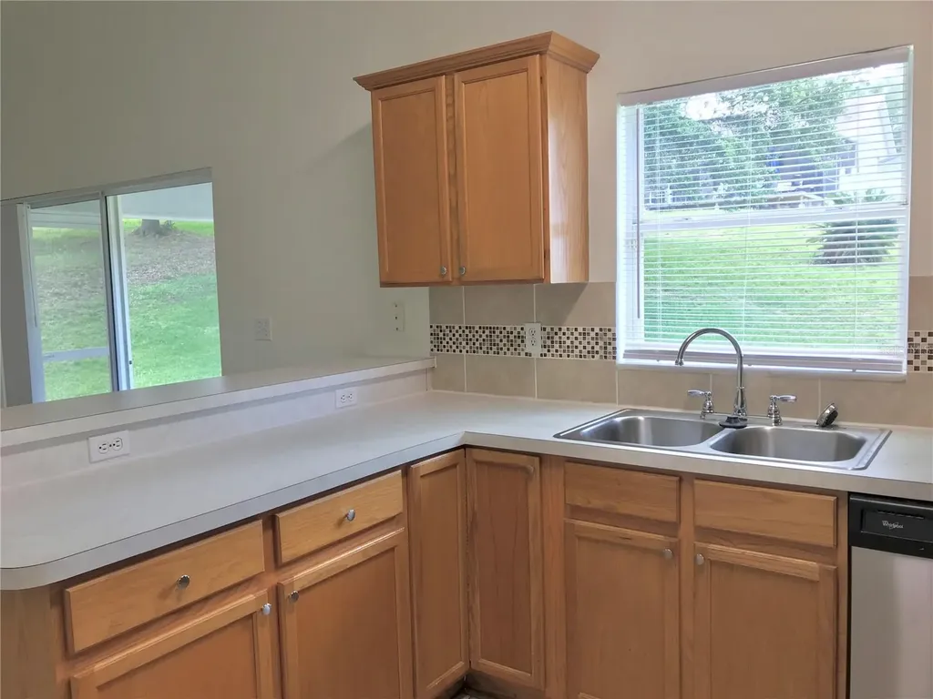 989 Scenic View Circle Minneola FL 34715