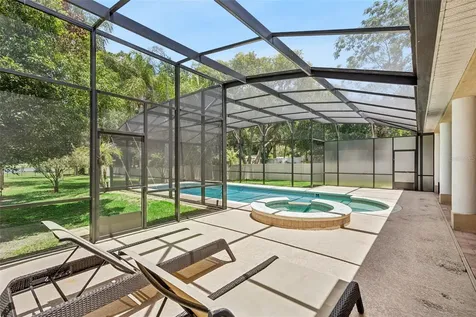 1054 Crystal Bowl Circle Casselberry FL 32707