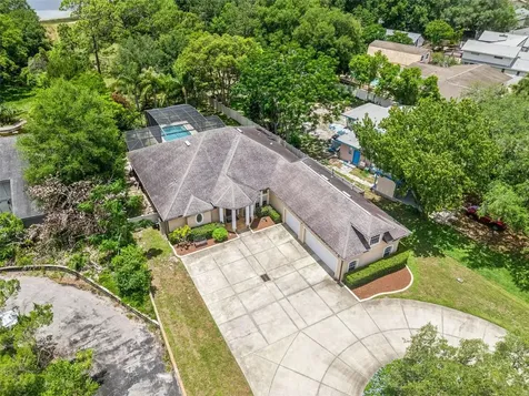 1054 Crystal Bowl Circle Casselberry FL 32707