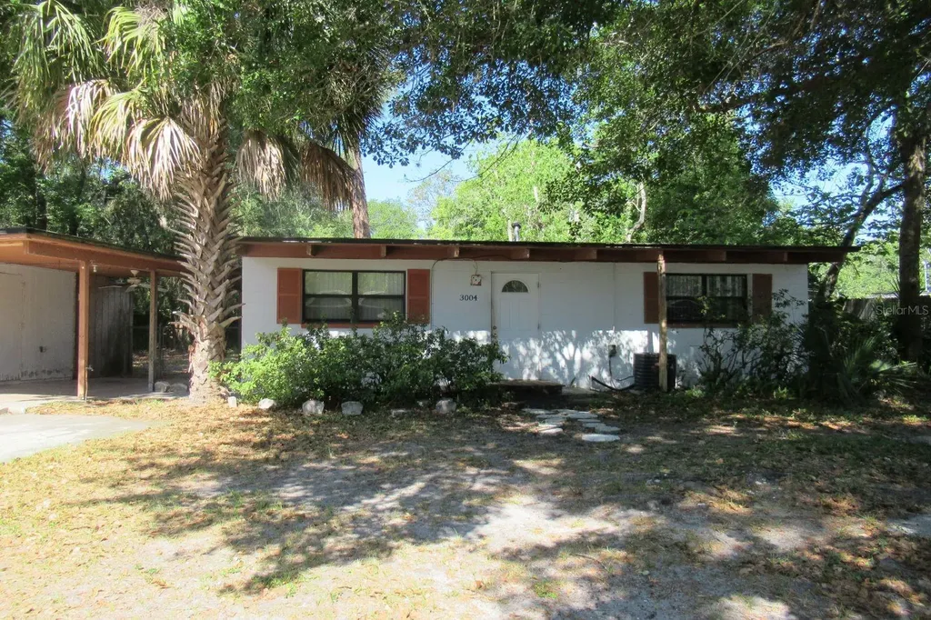3004 NE 10th Drive Gainesville FL 32609