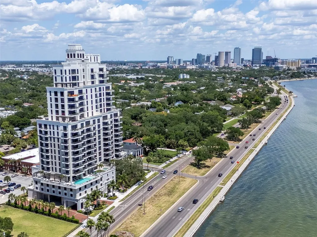 2103 Bayshore Boulevard Tampa FL 33606