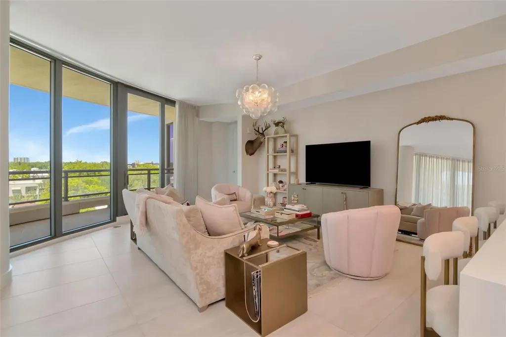 2103 Bayshore Boulevard Tampa FL 33606