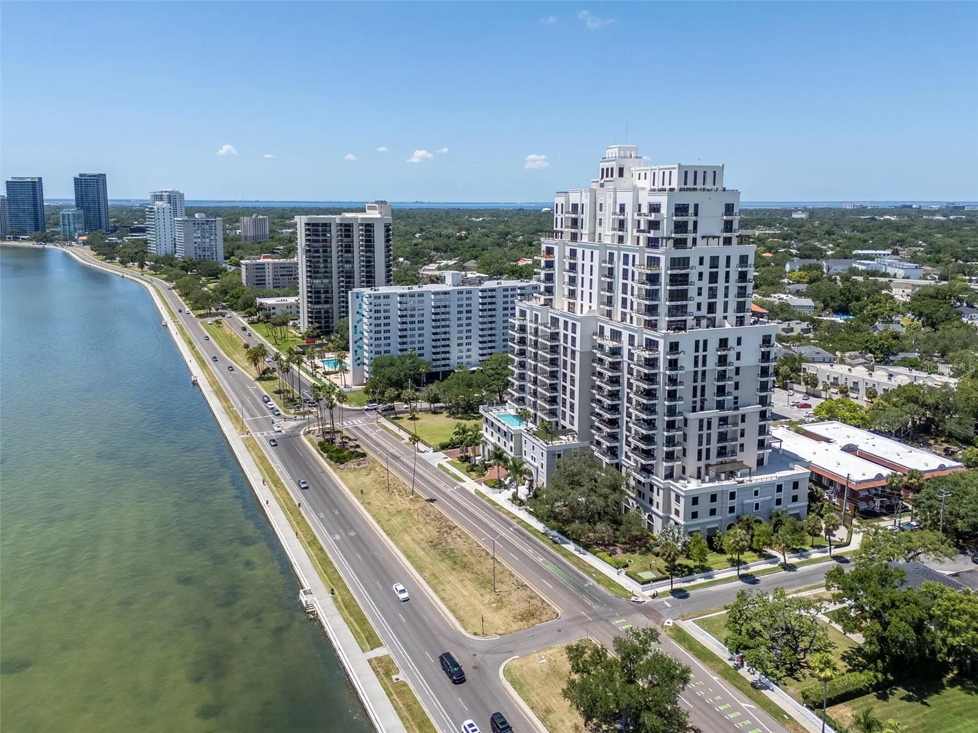 2103 Bayshore Boulevard Tampa FL 33606