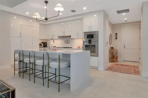 2103 Bayshore Boulevard Tampa FL 33606