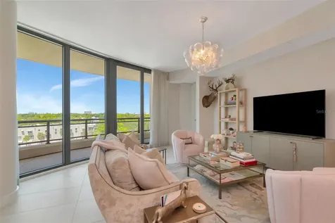 2103 Bayshore Boulevard Tampa FL 33606