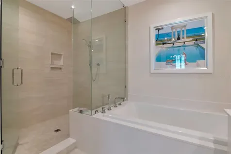 2103 Bayshore Boulevard Tampa FL 33606