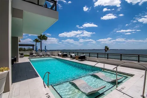 2103 Bayshore Boulevard Tampa FL 33606