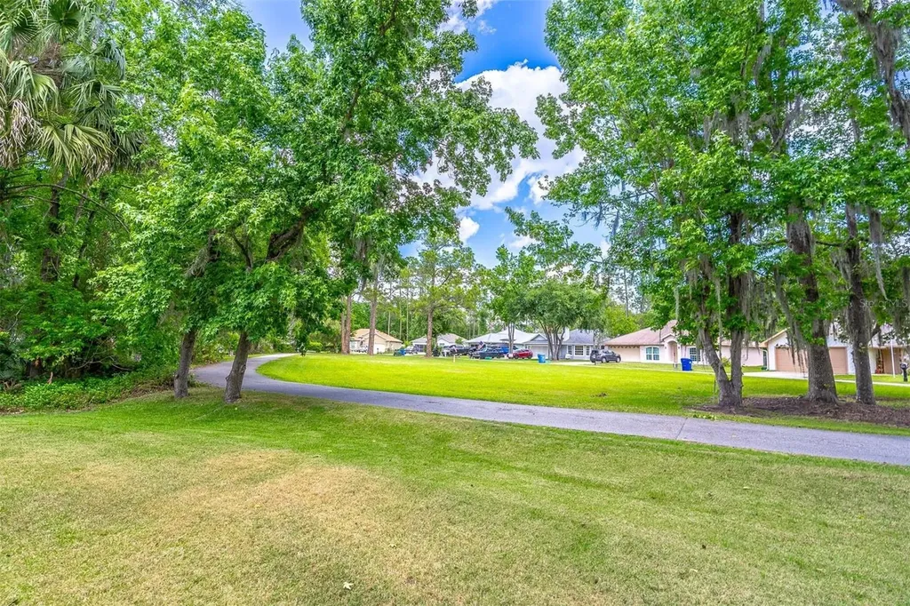 2013 Quail Hollow Drive Deland FL 32720