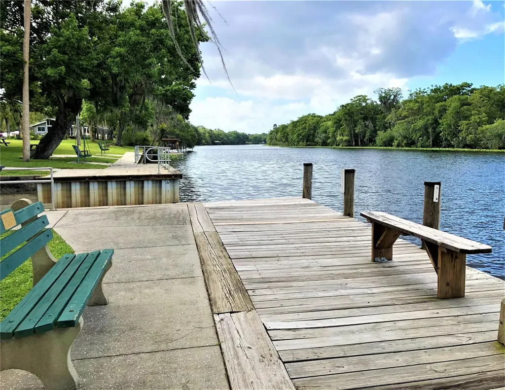 2013 Quail Hollow Drive Deland FL 32720
