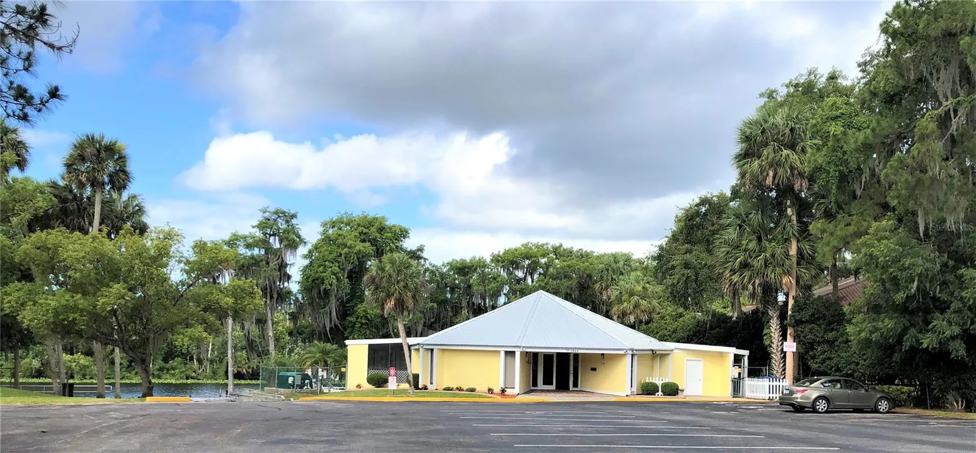 2013 Quail Hollow Drive Deland FL 32720
