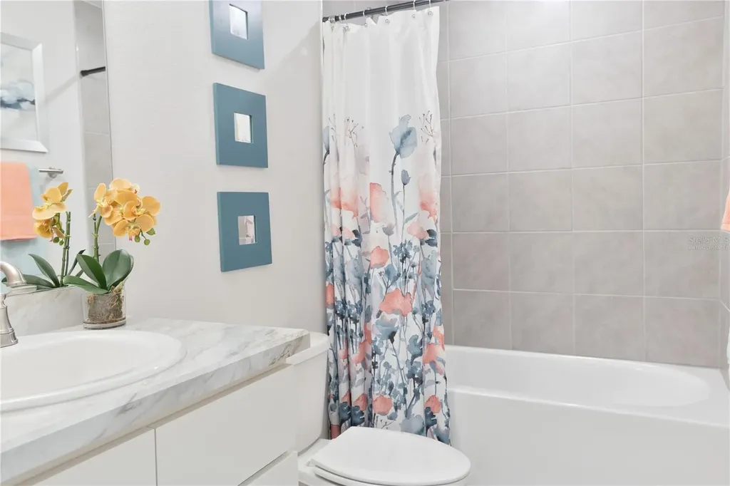 1841 N Roberts Trail Bell FL 32619