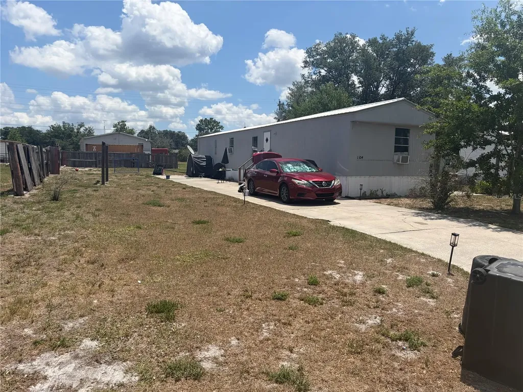 1104 Sparrow Road Wauchula FL 33873