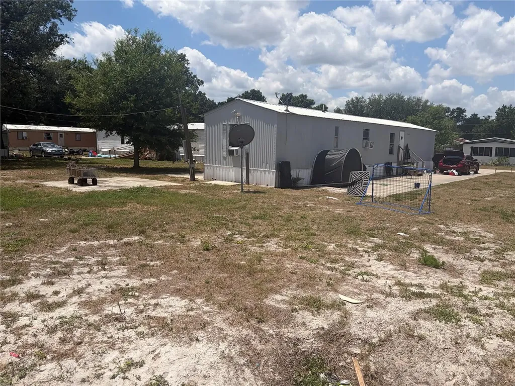 1104 Sparrow Road Wauchula FL 33873