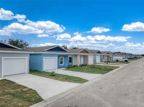 1434 Las Villas Boulevard Sebring FL 33870