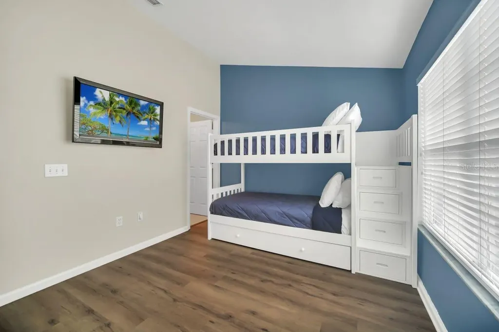 2545 Renshaw Street Kissimmee FL 34747