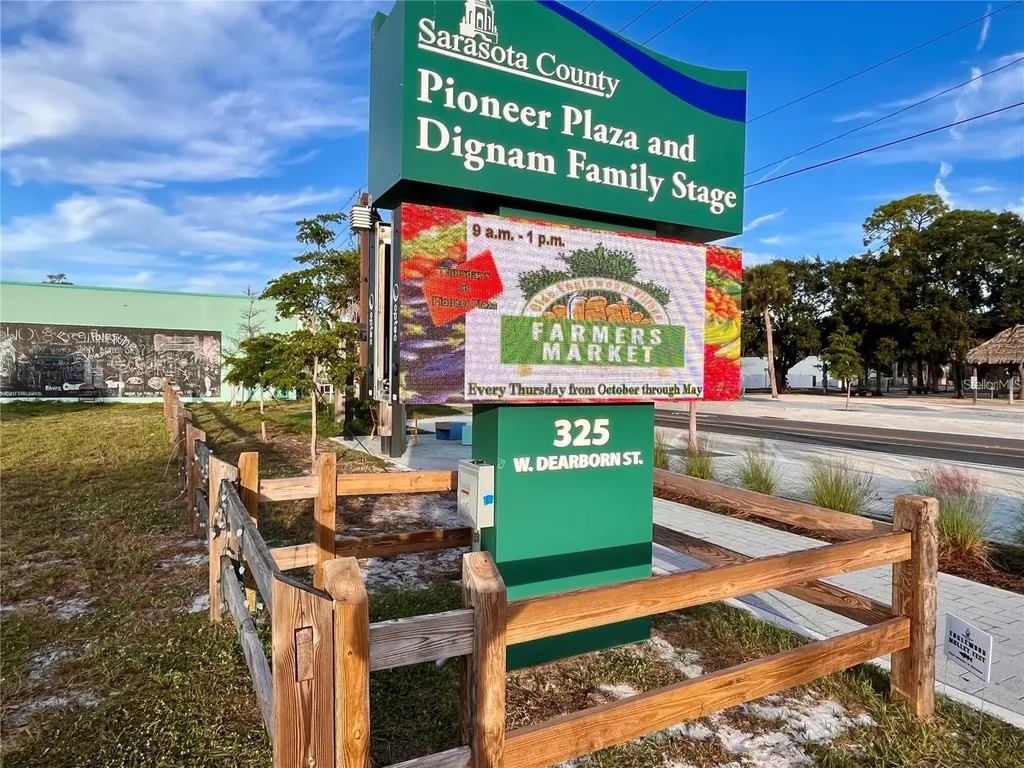 9367 Carnaby Drive Venice FL 34293