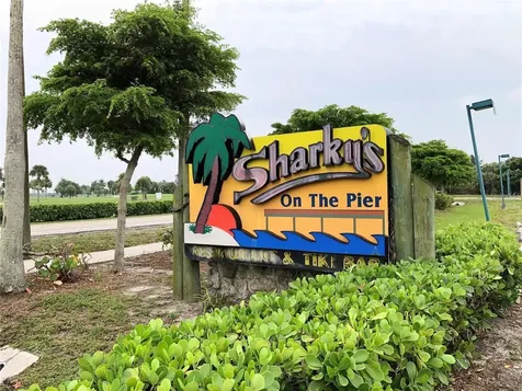 9367 Carnaby Drive Venice FL 34293
