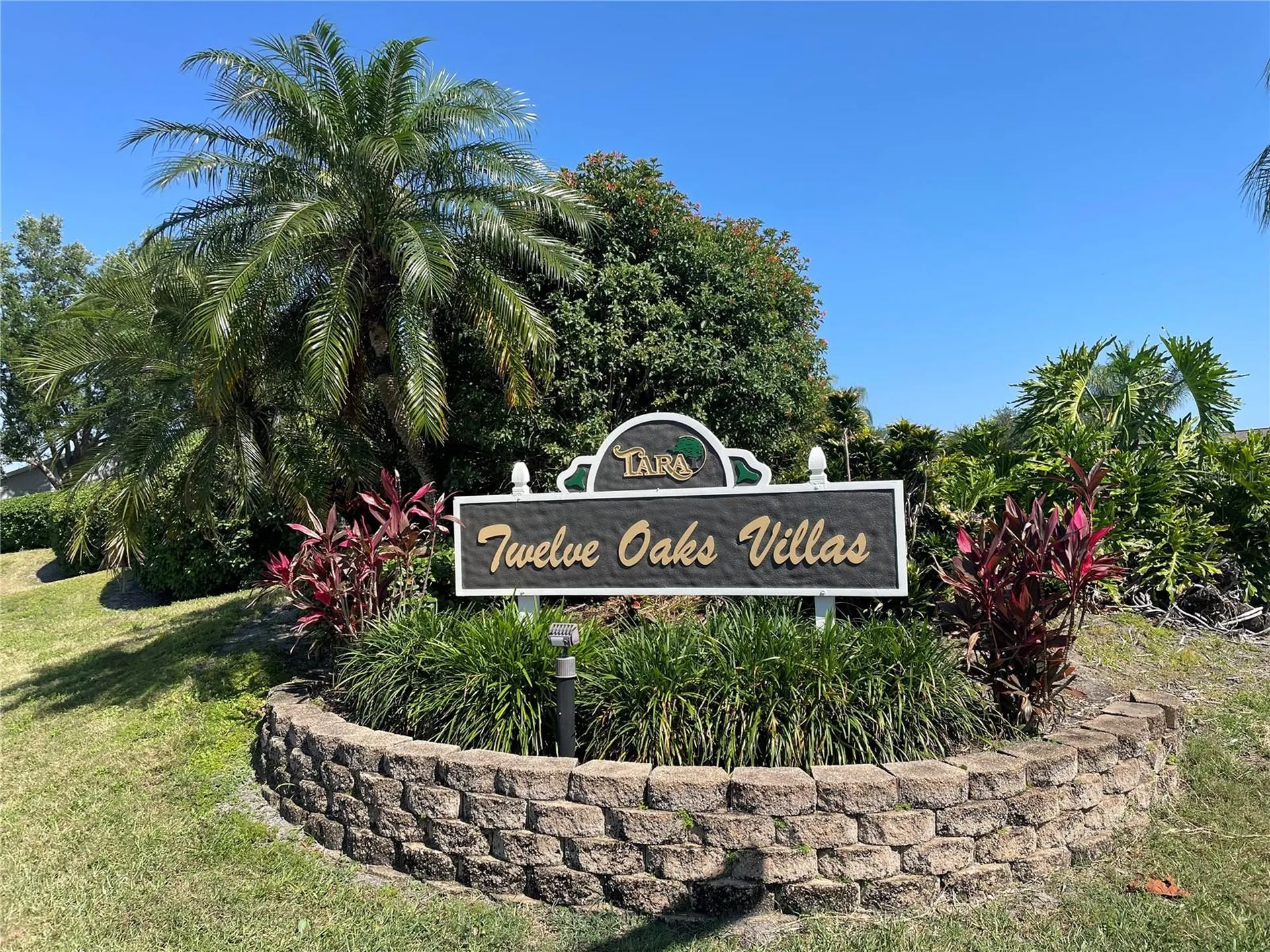 6326 Stone River Road Bradenton FL 34203