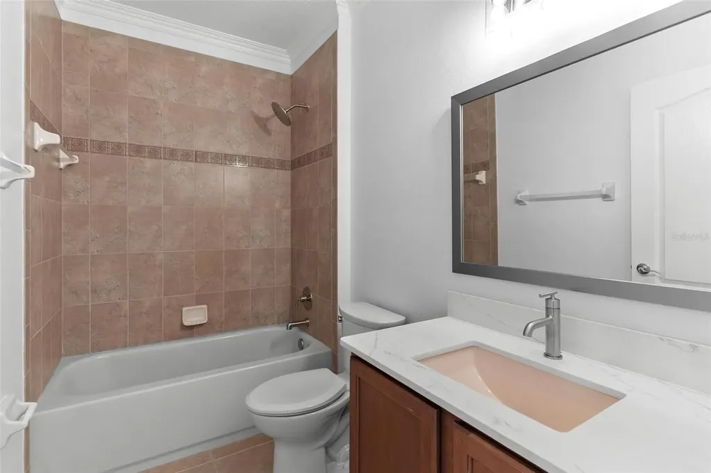 17440 County Road 448 Mount Dora FL 32757