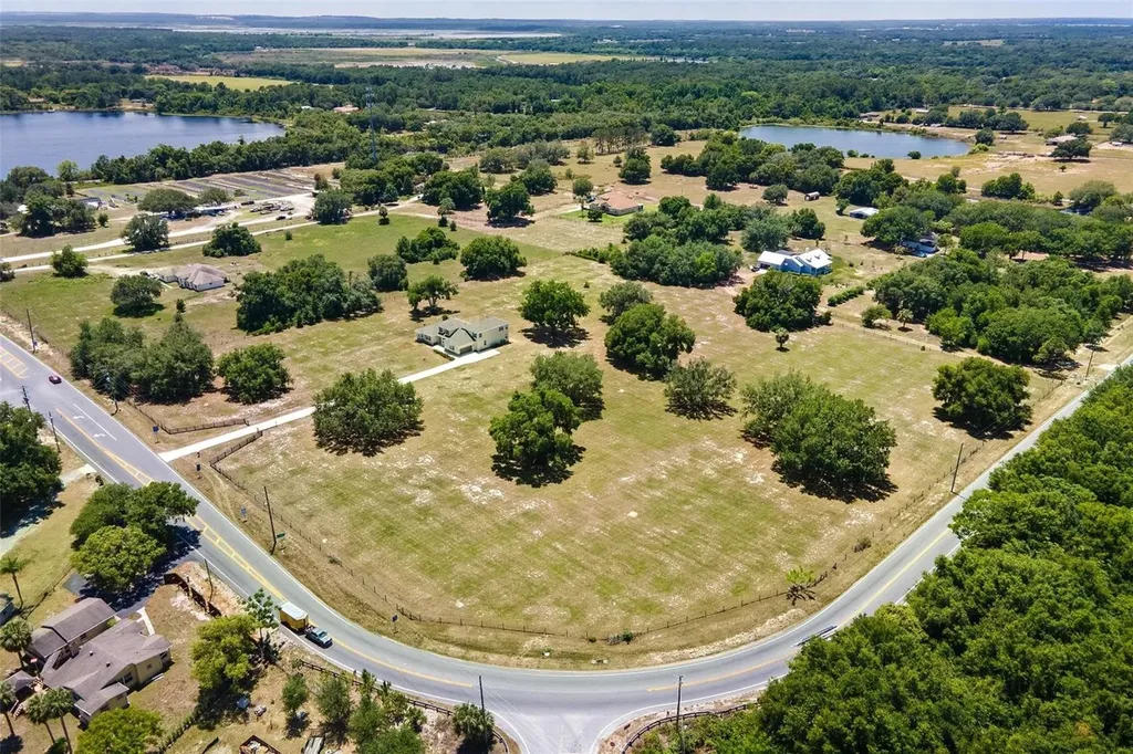 17440 County Road 448 Mount Dora FL 32757