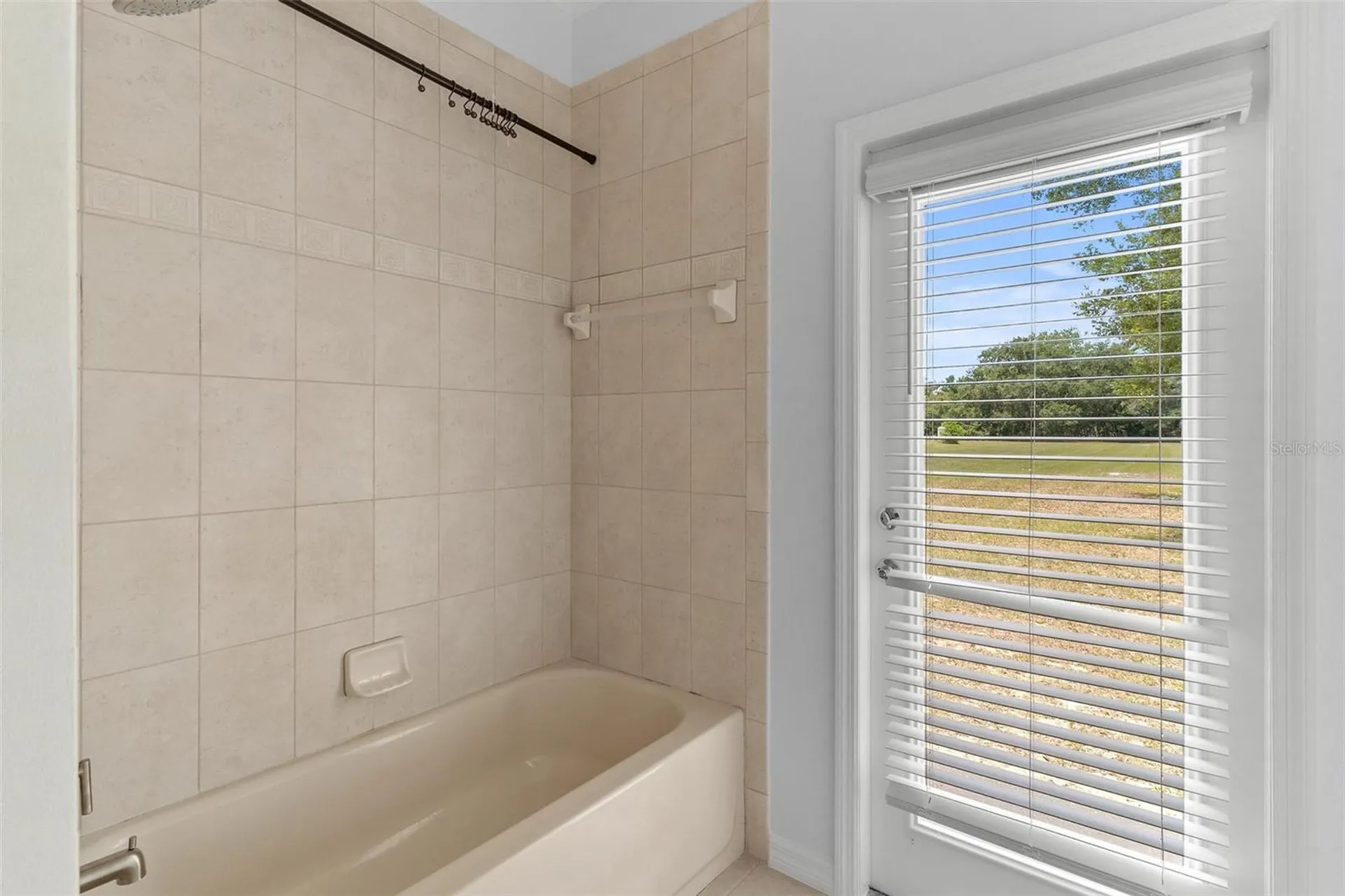 17440 County Road 448 Mount Dora FL 32757