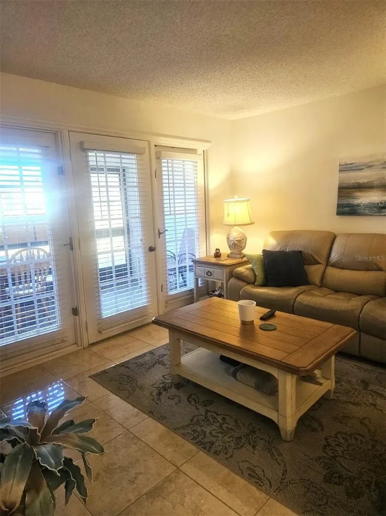 307 Pine Hollow Circle Englewood FL 34223