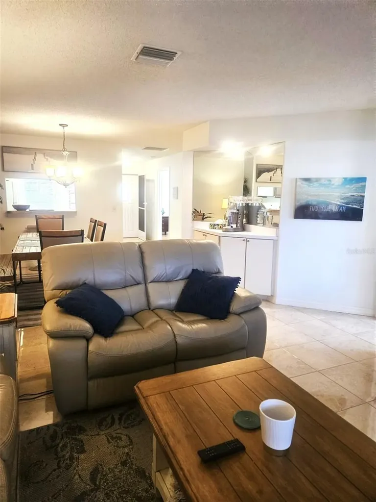 307 Pine Hollow Circle Englewood FL 34223