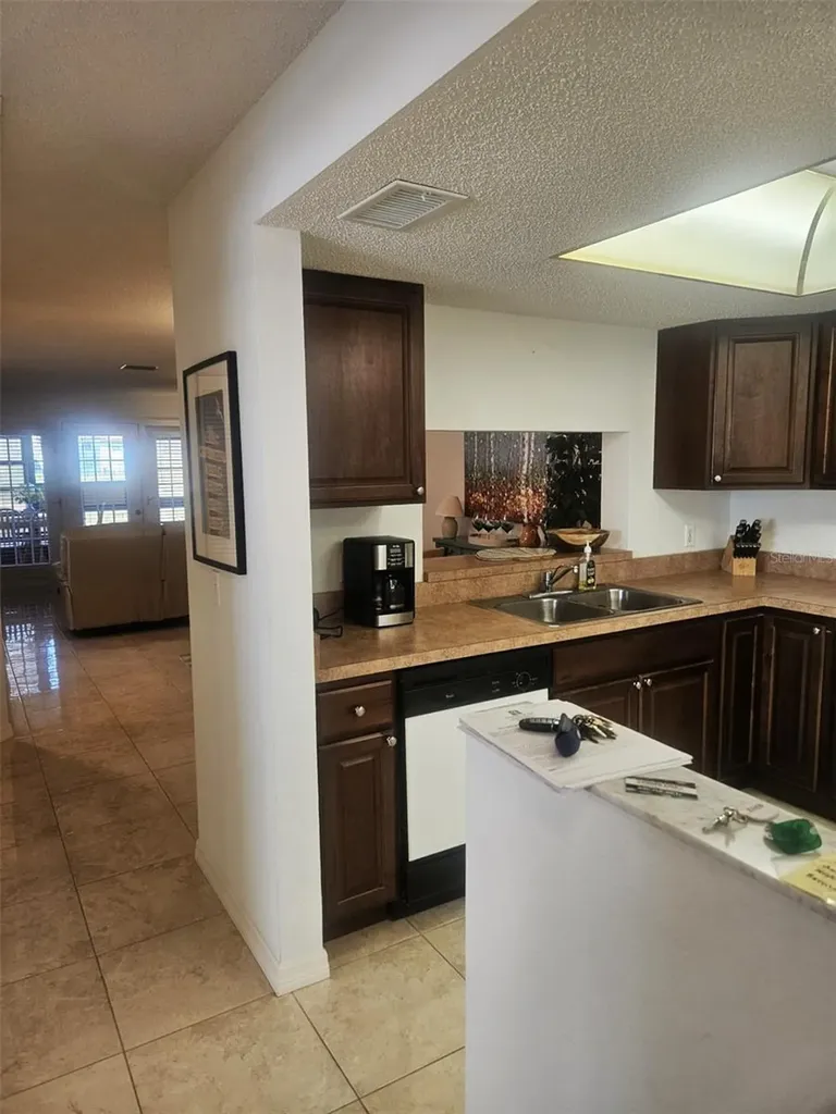 307 Pine Hollow Circle Englewood FL 34223