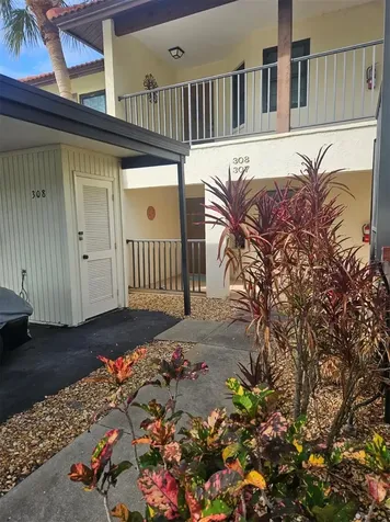 307 Pine Hollow Circle Englewood FL 34223