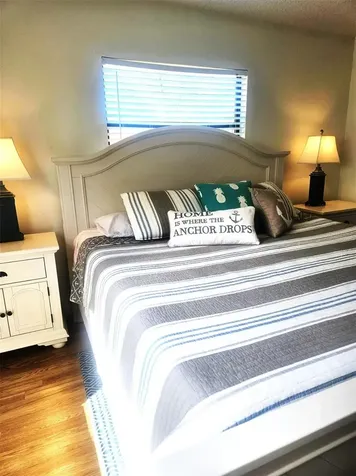 307 Pine Hollow Circle Englewood FL 34223