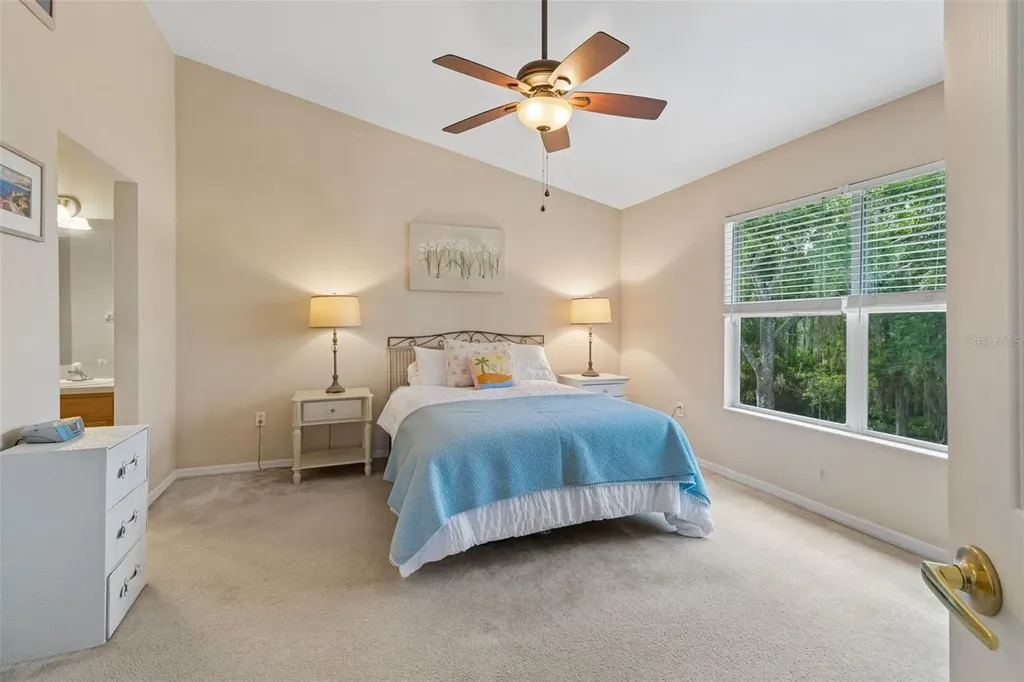 1633 Hammocks Avenue Lutz FL 33549
