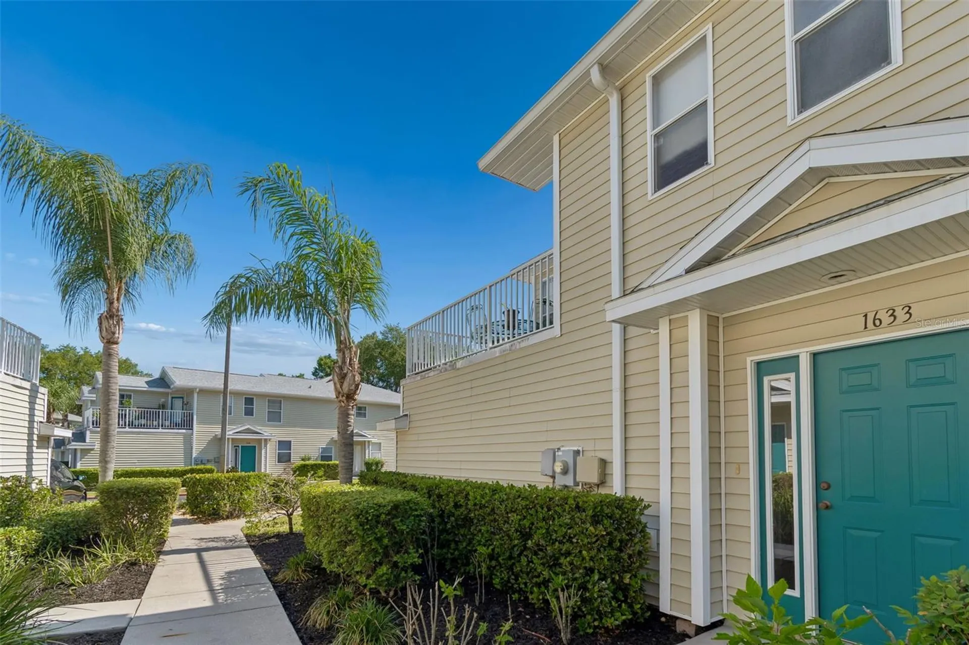 1633 Hammocks Avenue Lutz FL 33549
