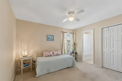 1633 Hammocks Avenue Lutz FL 33549