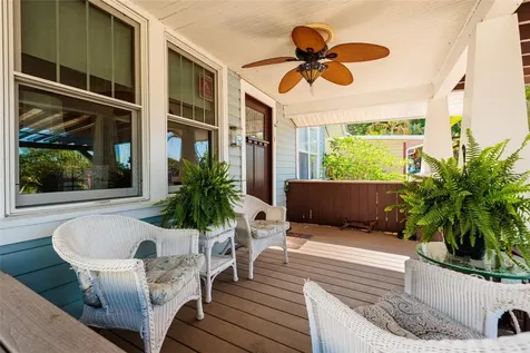 2557 16th Avenue N St Petersburg FL 33713