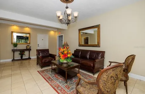 2109 Bayshore Boulevard Tampa FL 33606