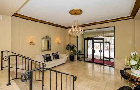 2109 Bayshore Boulevard Tampa FL 33606