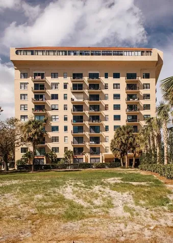 2109 Bayshore Boulevard Tampa FL 33606