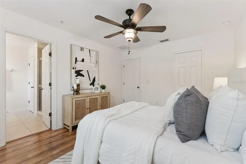 7988 Edgewood Forest Drive Orlando FL 32827