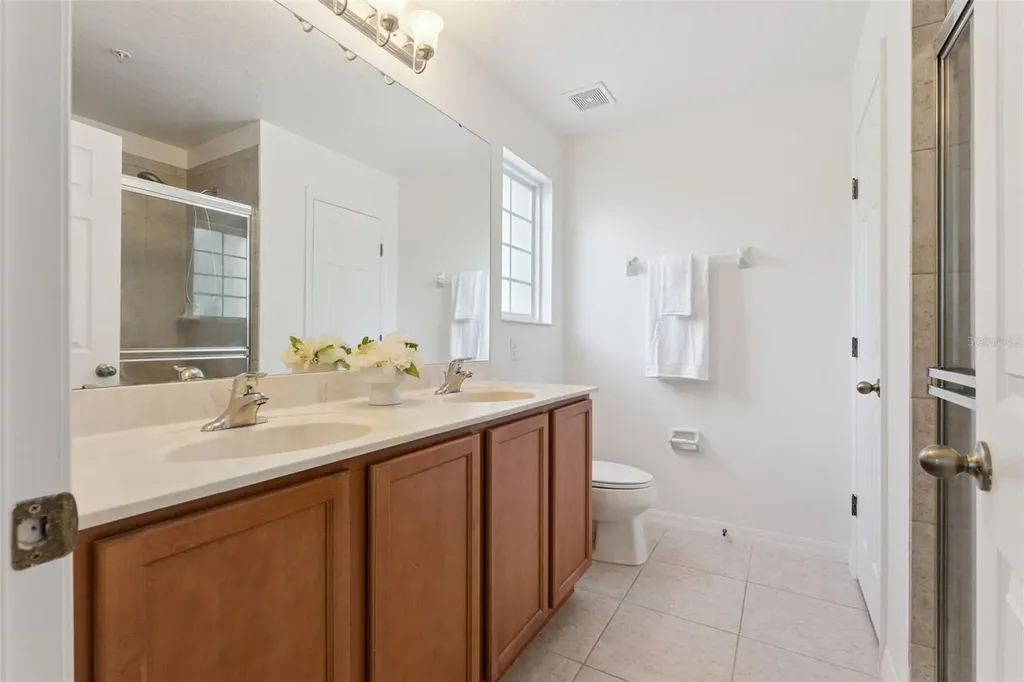 7988 Edgewood Forest Drive Orlando FL 32827
