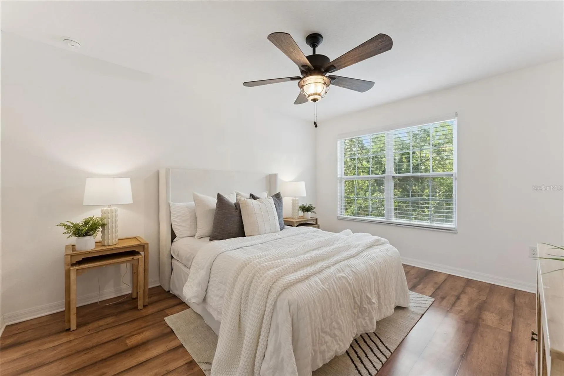 7988 Edgewood Forest Drive Orlando FL 32827