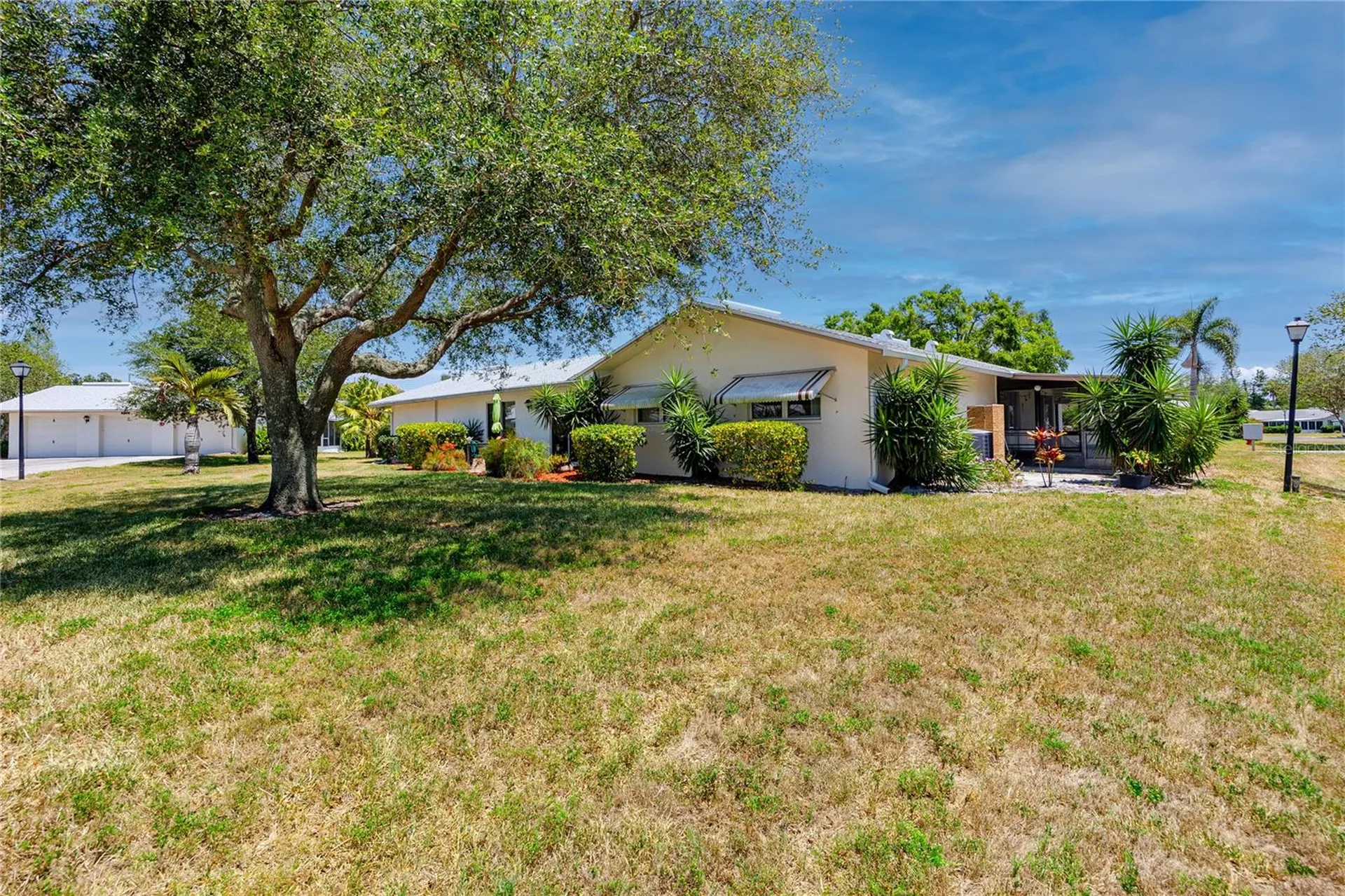 3139 38th Street S St Petersburg FL 33711