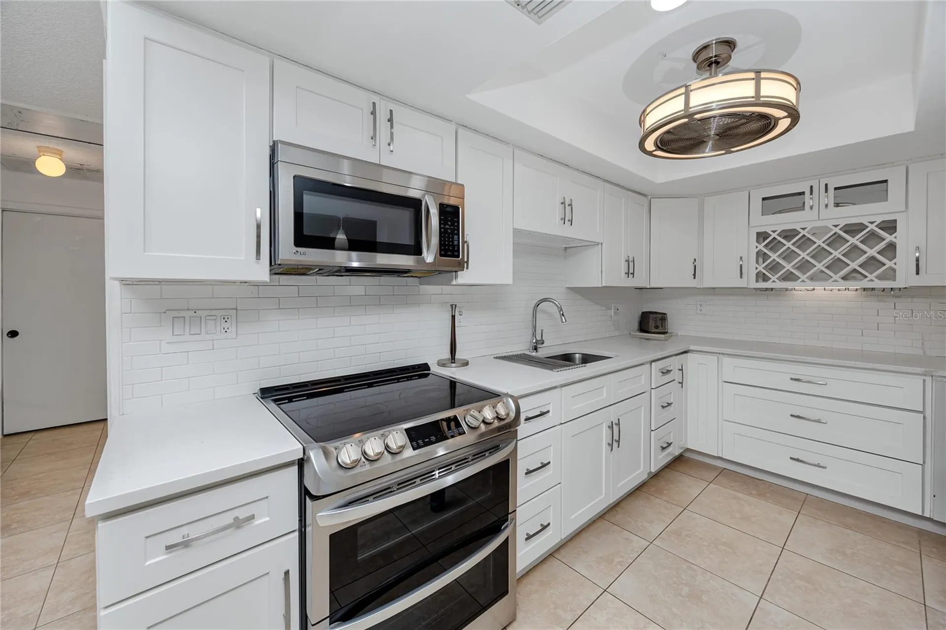3139 38th Street S St Petersburg FL 33711