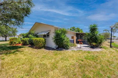 3139 38th Street S St Petersburg FL 33711