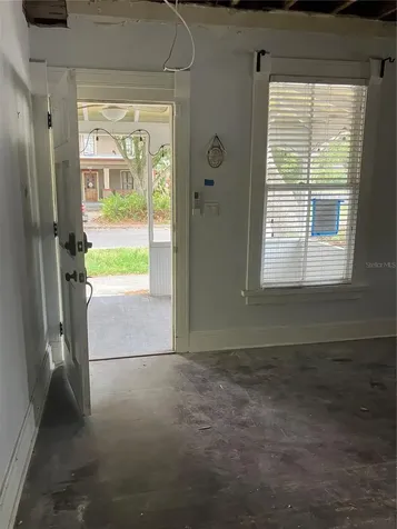 104 W 10th Street Sanford FL 32771