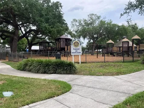 104 W 10th Street Sanford FL 32771
