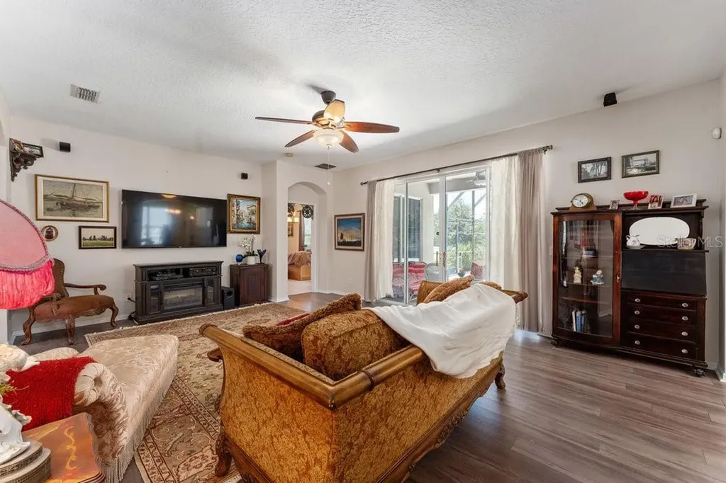 3463 Creek Run Lane Eustis FL 32736